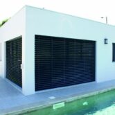 pose de store brise soleil orientable