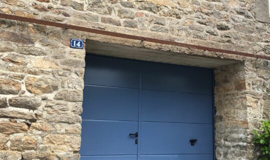 realisation-lef-quiberon-porte-garage-sectionnelle-1490x1180