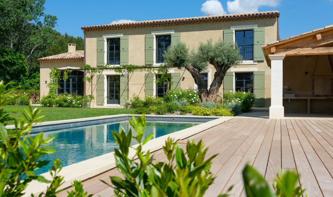 realisation-lef-saint-remy-de-provence-fenetre-alu-exterieur-4-1490x1180