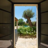 realisation-lef-saint-remy-de-provence-porte-fenetre-alu-interieur-6-1490x1180